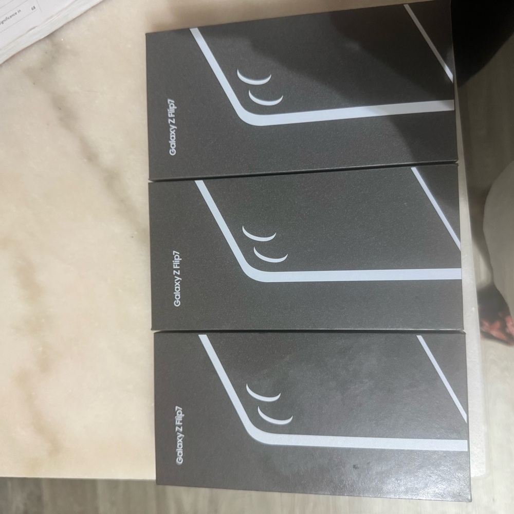 Samsung Galaxy Z Flip7 Retail Boxes in Black with Silver Accents